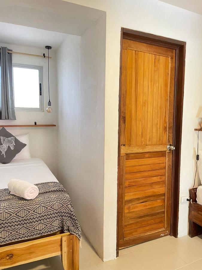 Cuatro Vientos Lodge & Apartments - Mal Pais, Costa Rica Playa Santa Teresa  外观 照片