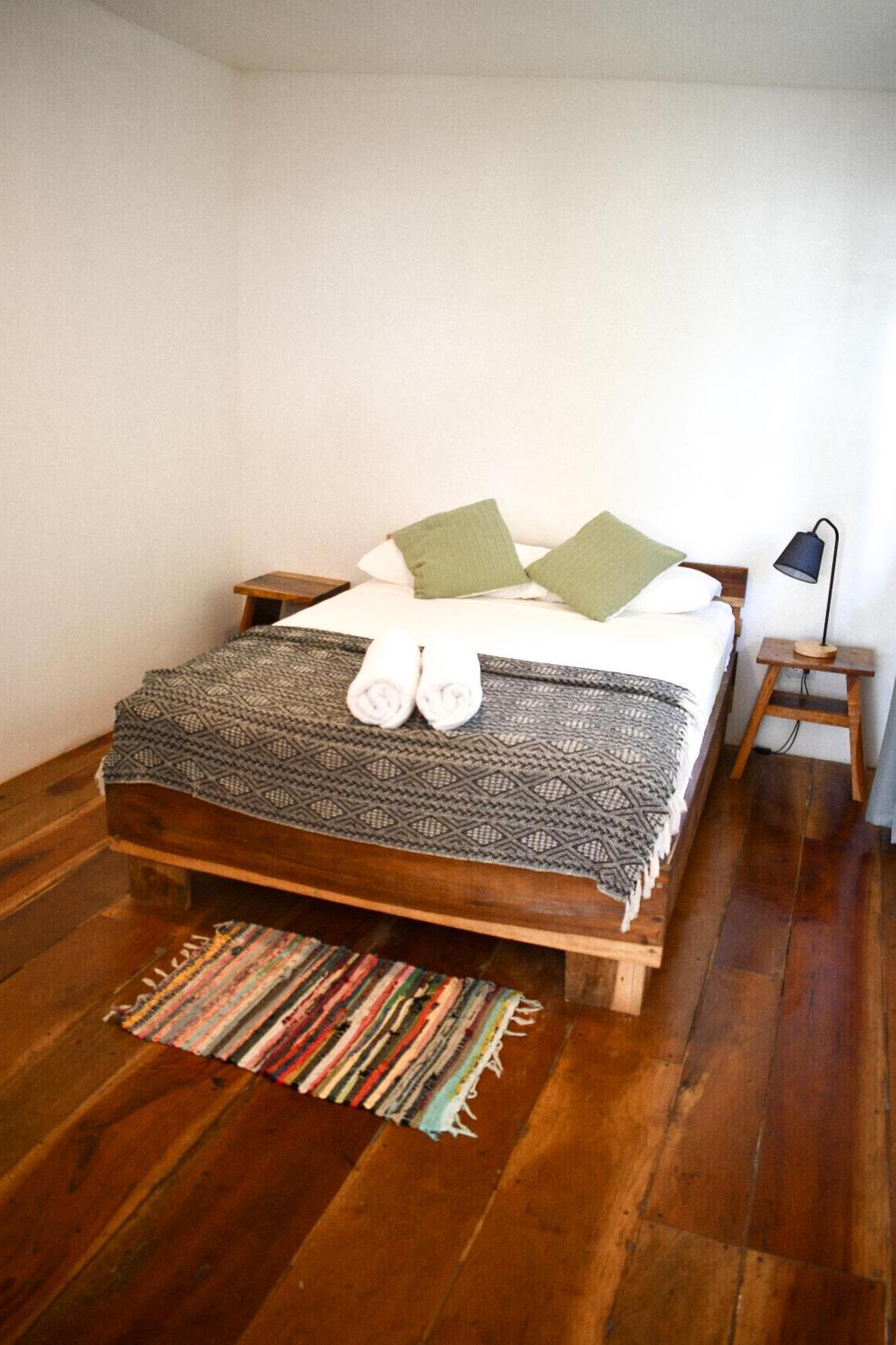Cuatro Vientos Lodge & Apartments - Mal Pais, Costa Rica Playa Santa Teresa  外观 照片
