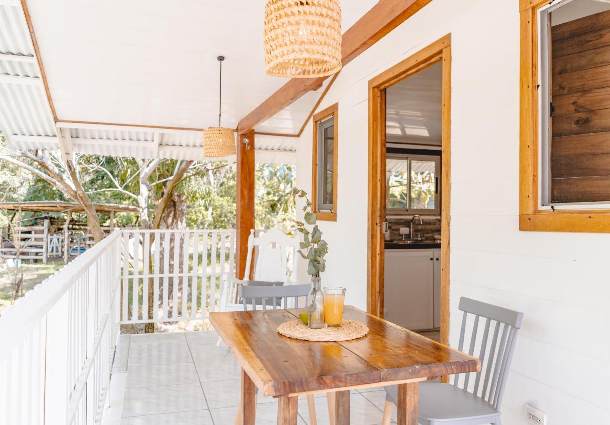 Cuatro Vientos Lodge & Apartments - Mal Pais, Costa Rica Playa Santa Teresa  外观 照片