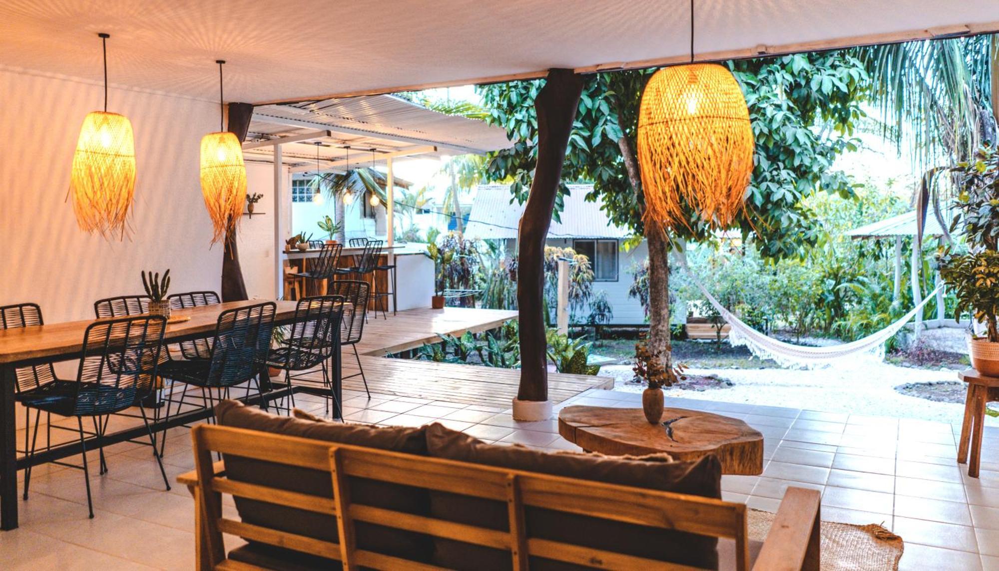 Cuatro Vientos Lodge & Apartments - Mal Pais, Costa Rica Playa Santa Teresa  外观 照片